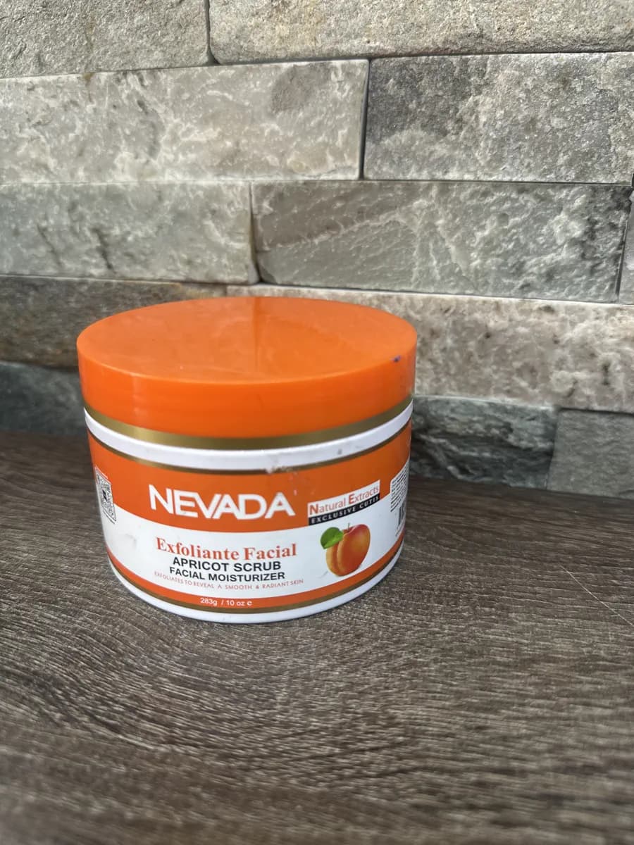 Exfoliante Facial Nevada Apricot Scrub