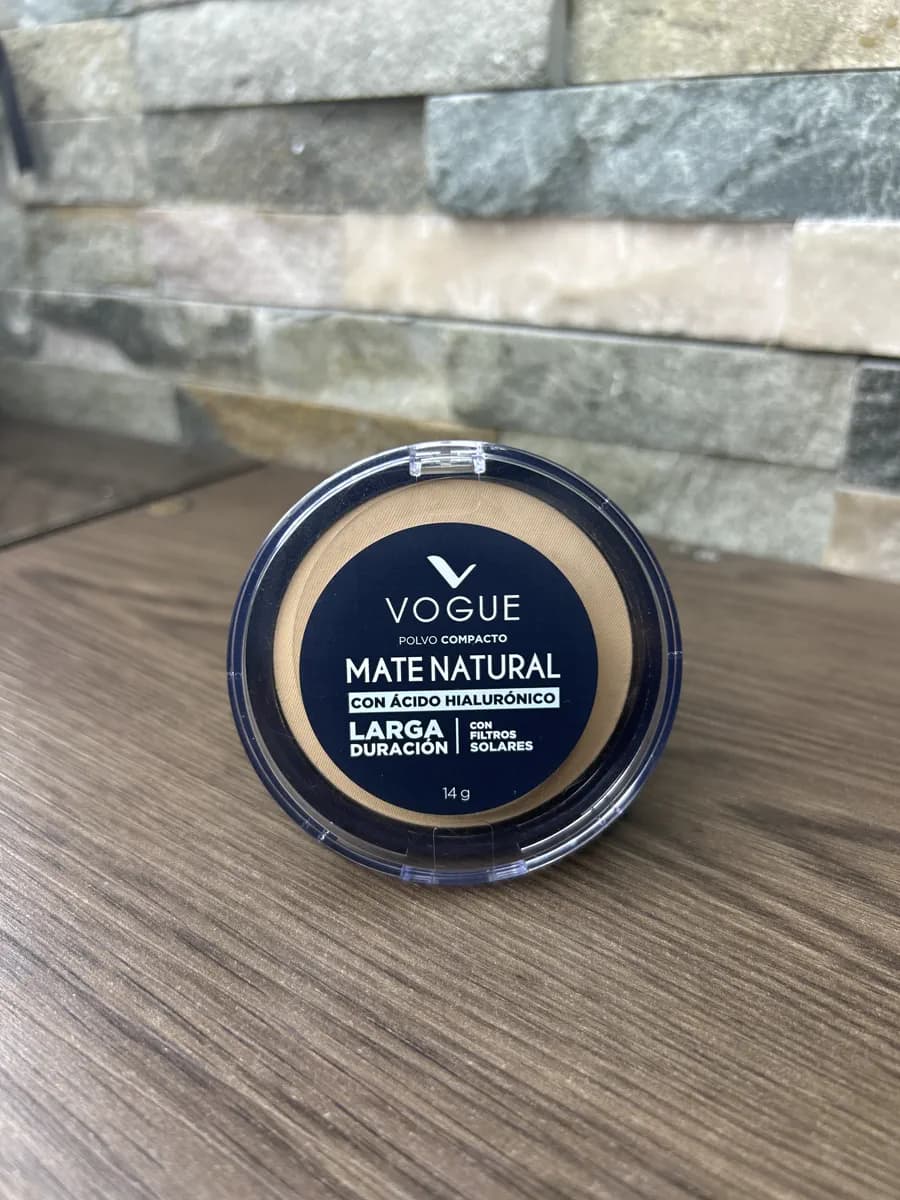 Polvo compacto Vogue Aceituna