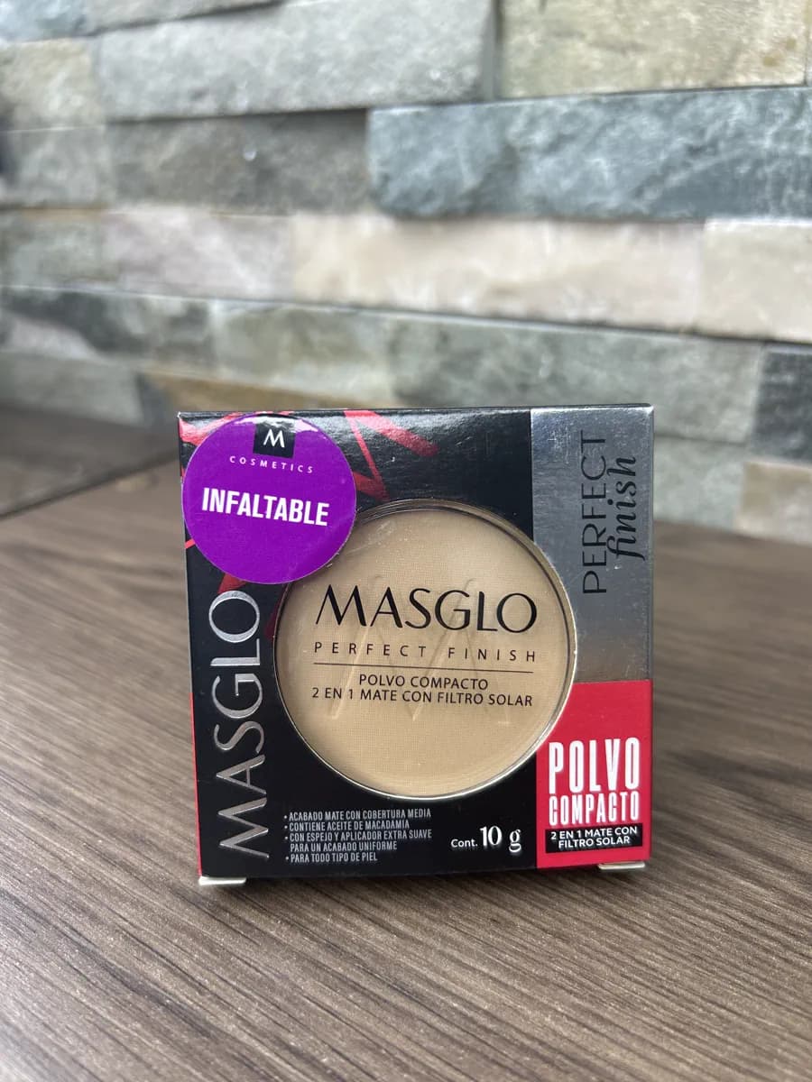 Polvo compacto Masglo Oscuro1