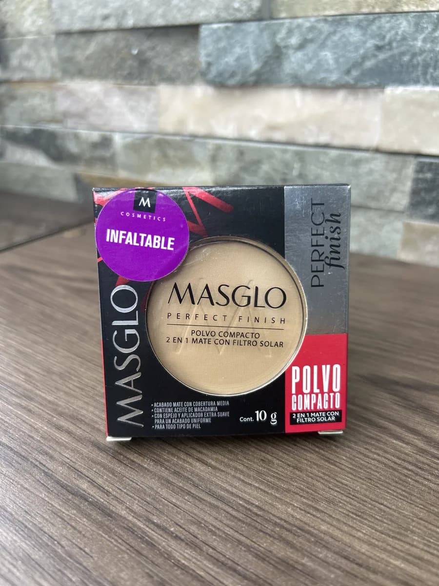 Polvo compacto Masglo Medio1