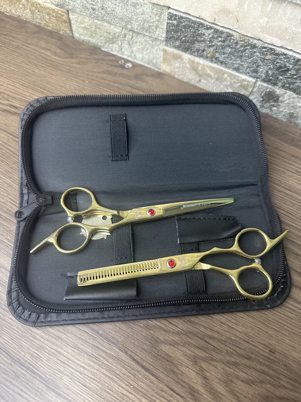 Tijeras Doradas X 2
