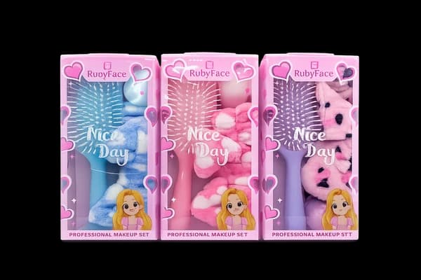 Set cepillo balaca y pomo RubyFace